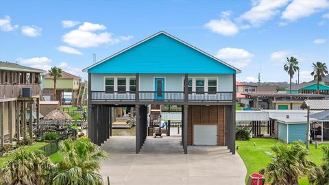 A home in Crystal Beach