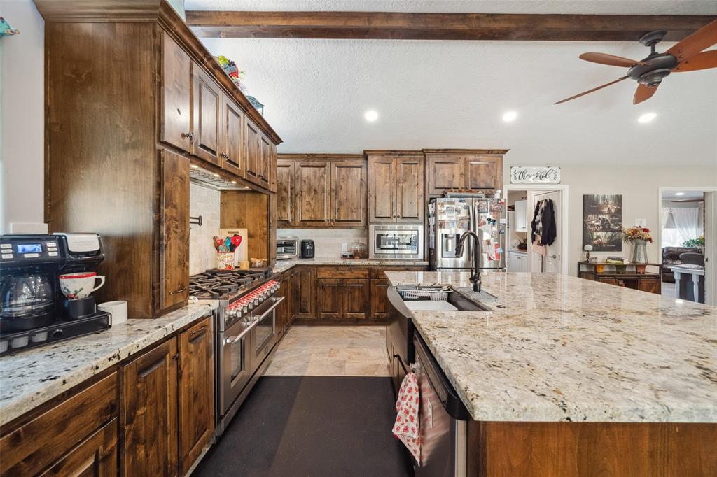 96 Fm 2550 Road, Huntsville, Texas image 9