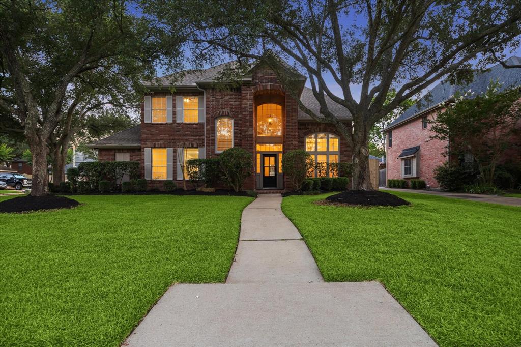 1214 Fairgate Drive
