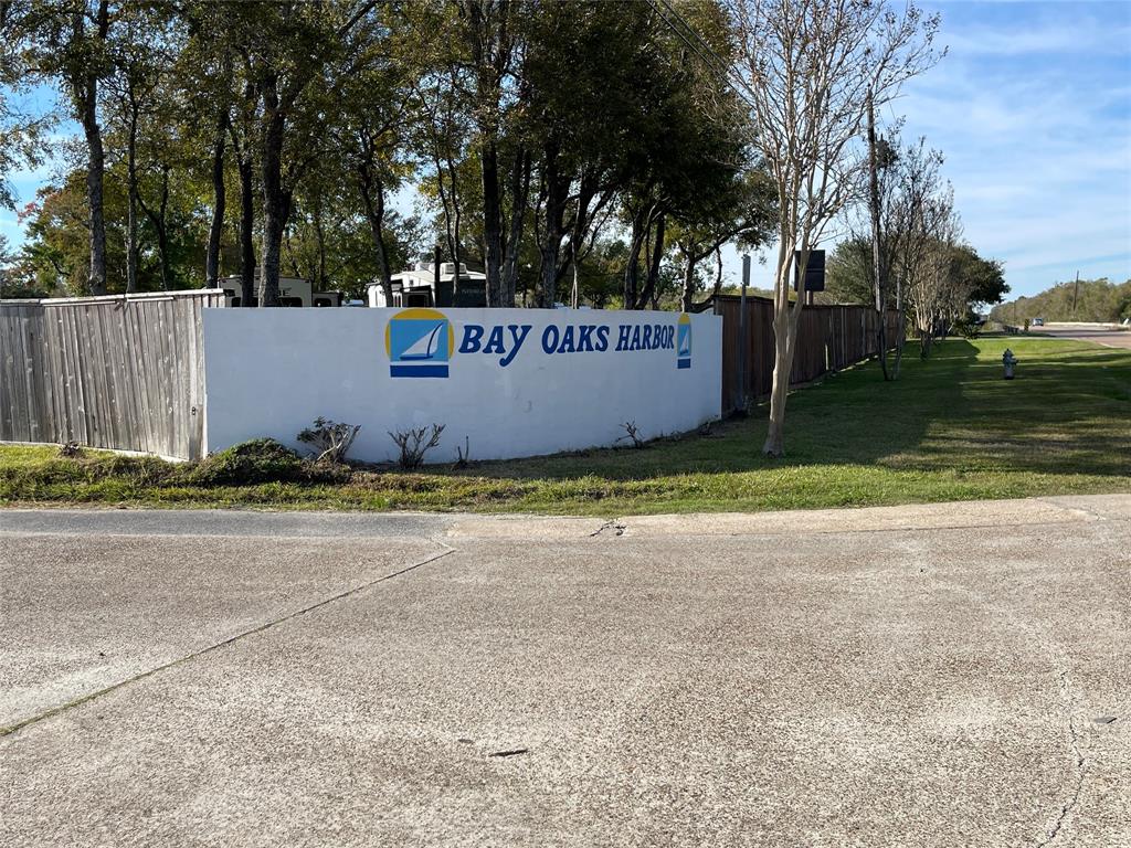 Gulls Cut, Baytown, Texas image 6