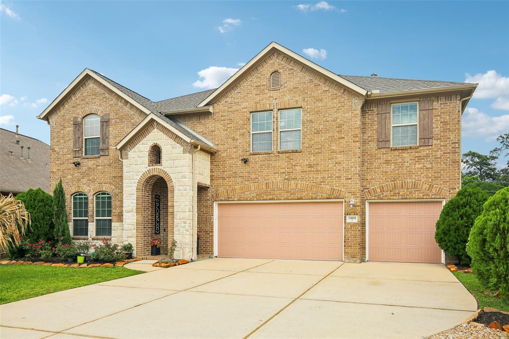 23810 Leblanc Landing Drive, Spring, Texas image 2
