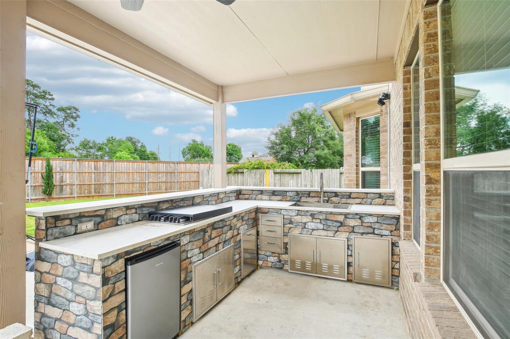 23810 Leblanc Landing Drive, Spring, Texas image 33