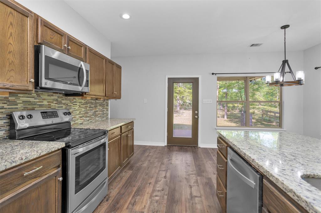 12178 Mustang Avenue, Willis, Texas image 19