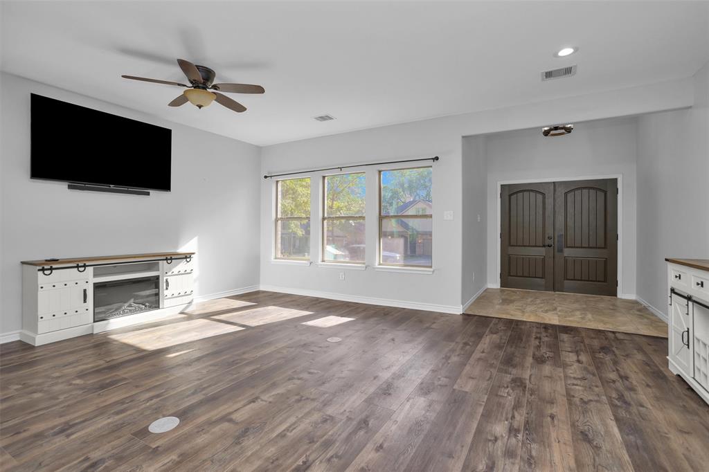 12178 Mustang Avenue, Willis, Texas image 7