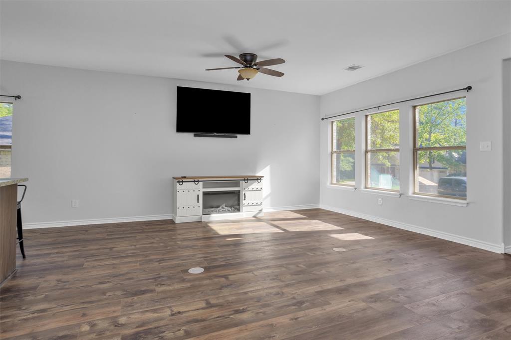 12178 Mustang Avenue, Willis, Texas image 8