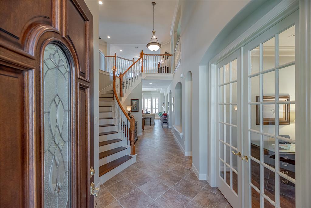 property-search 1 1211 Woodhaven Court