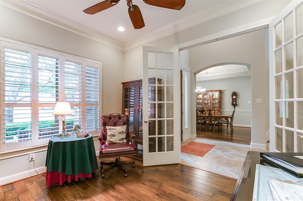 property-search 3 1211 Woodhaven Court