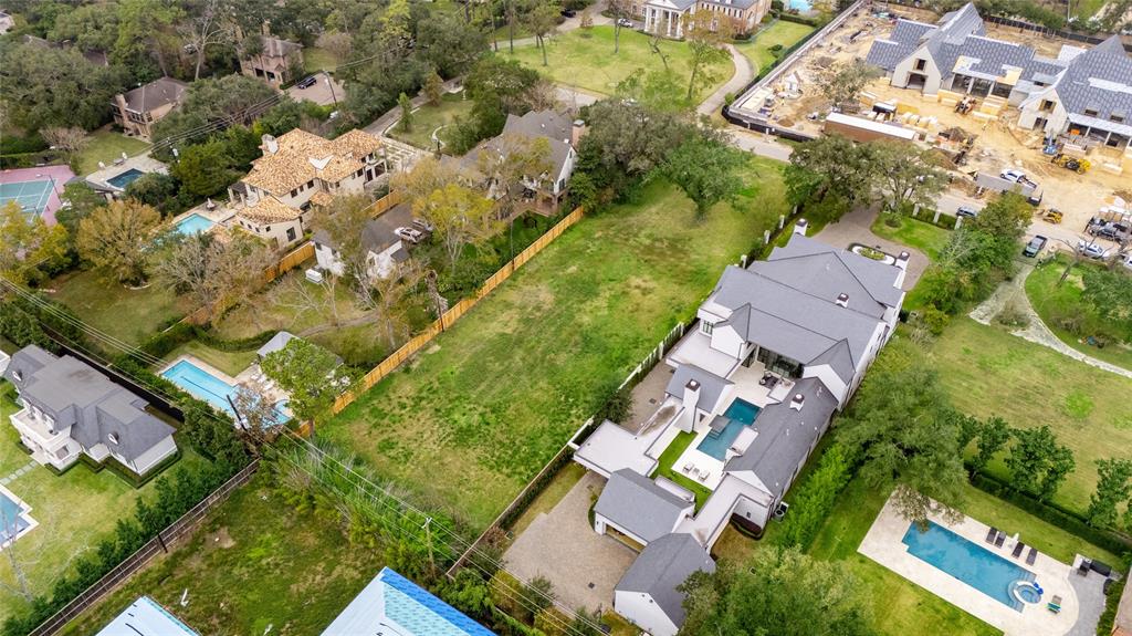 3925 Del Monte Drive, Houston, Texas image 3