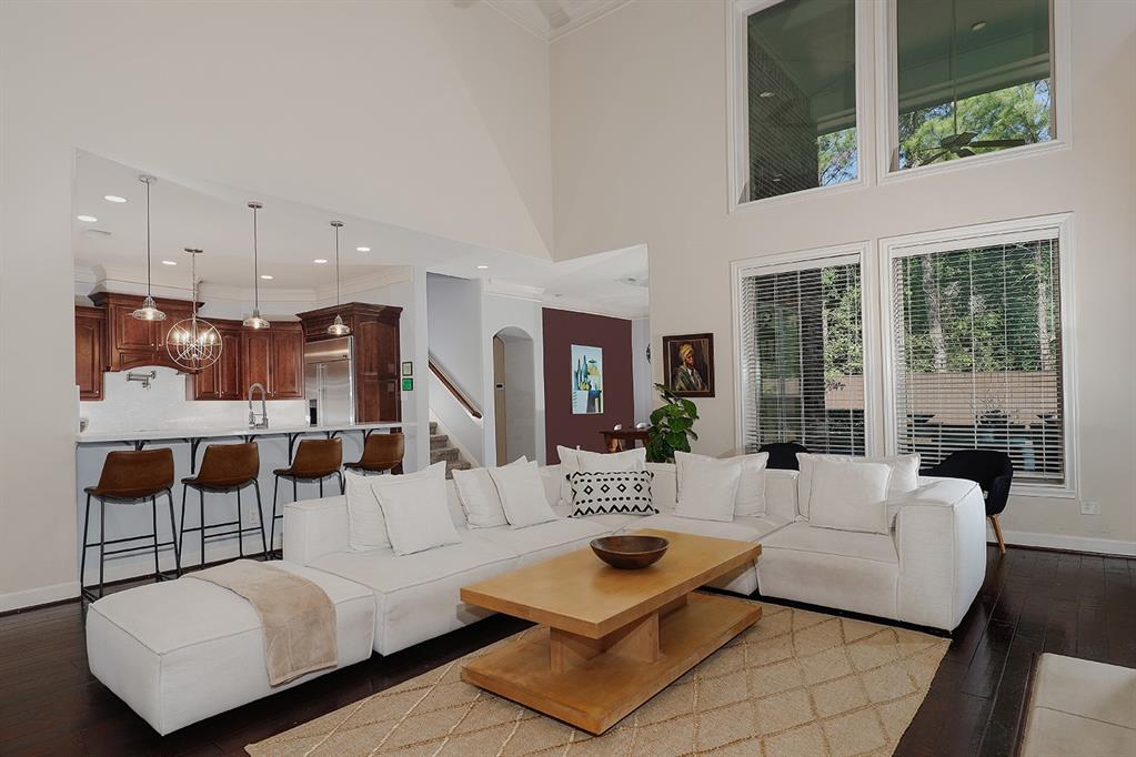 58 N Veilwood Circle, The Woodlands, Texas image 14