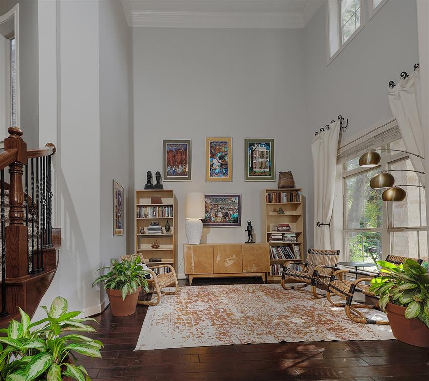 property-search 4 58 N Veilwood Circle