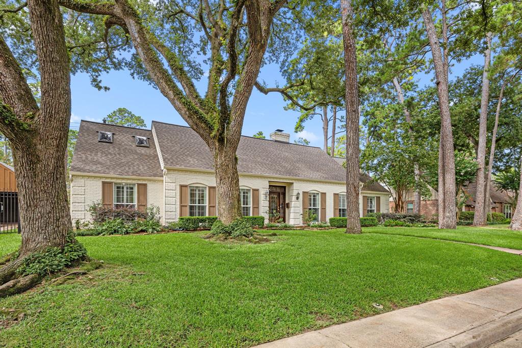 12215 Cobblestone Drive