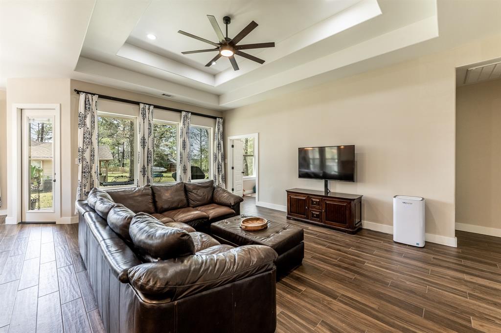 12 Sunny Hill Drive, Huntsville, Texas image 29
