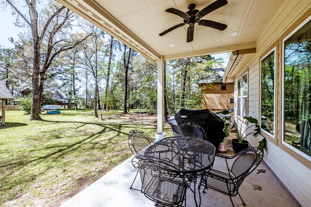 12 Sunny Hill Drive, Huntsville, Texas image 24