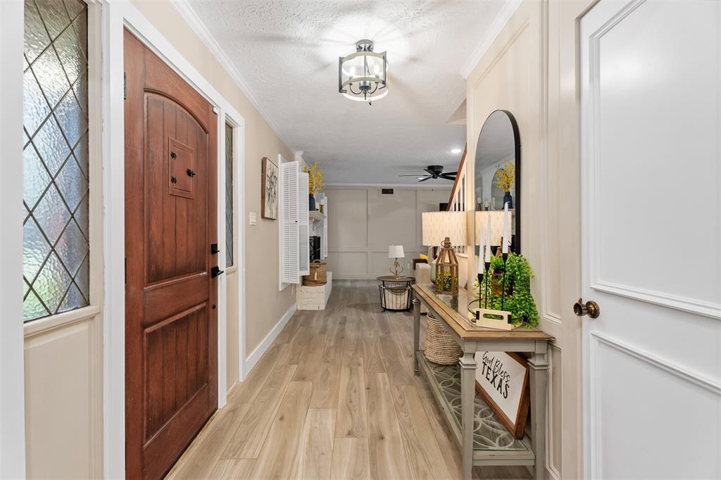 3610 Oak Gardens Drive