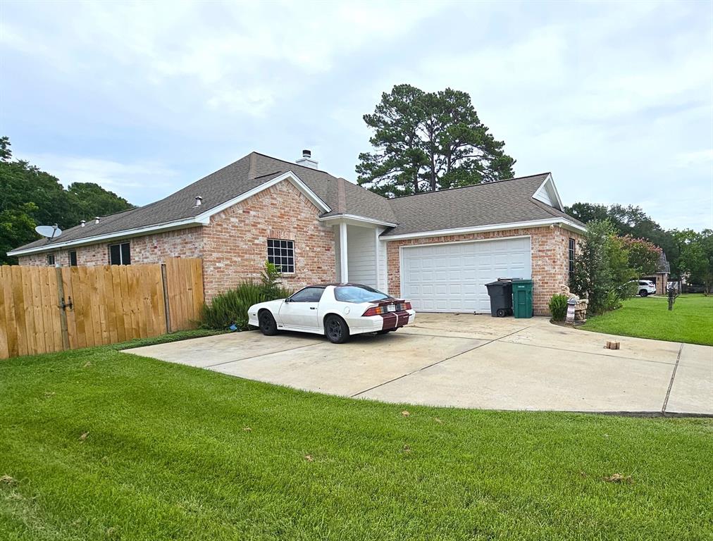 5110 Lakeshore Drive