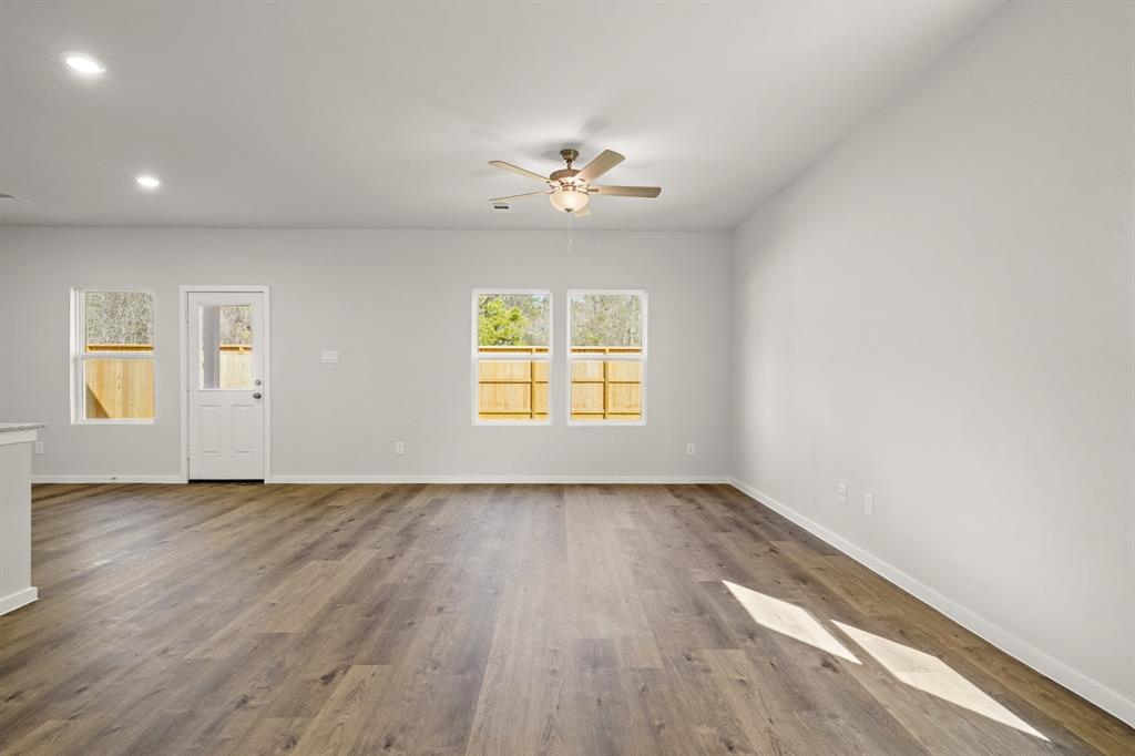 7854 Alset Drive, Magnolia, Texas image 9