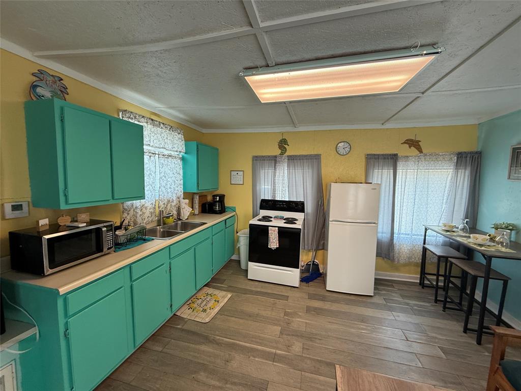 1428 & 1430 Fm 2031 Street, Matagorda, Texas image 11