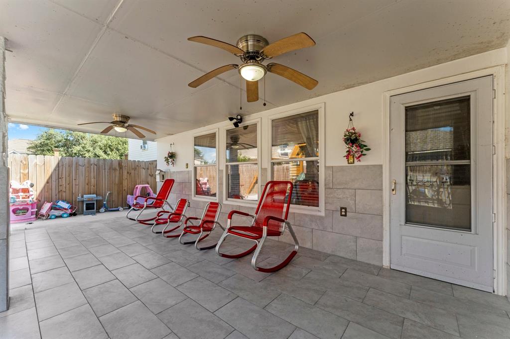 10915 Chelsea Knoll Lane, Houston, Texas image 5