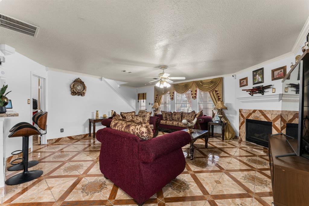 10915 Chelsea Knoll Lane, Houston, Texas image 20