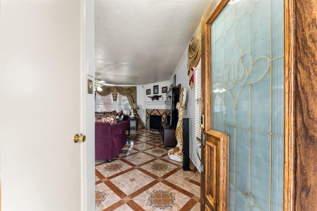 10915 Chelsea Knoll Lane, Houston, Texas image 18
