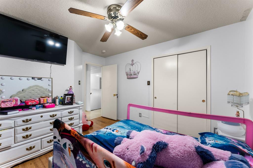 10915 Chelsea Knoll Lane, Houston, Texas image 38