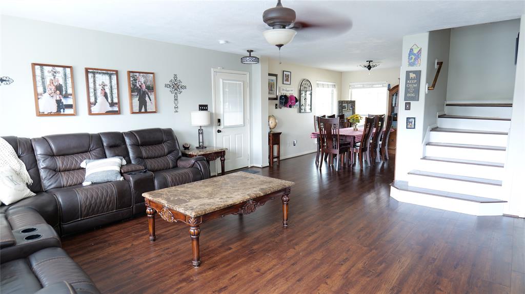 11810 Sardis Lake Drive, Tomball, Texas image 12