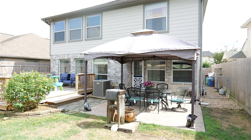 11810 Sardis Lake Drive, Tomball, Texas image 33