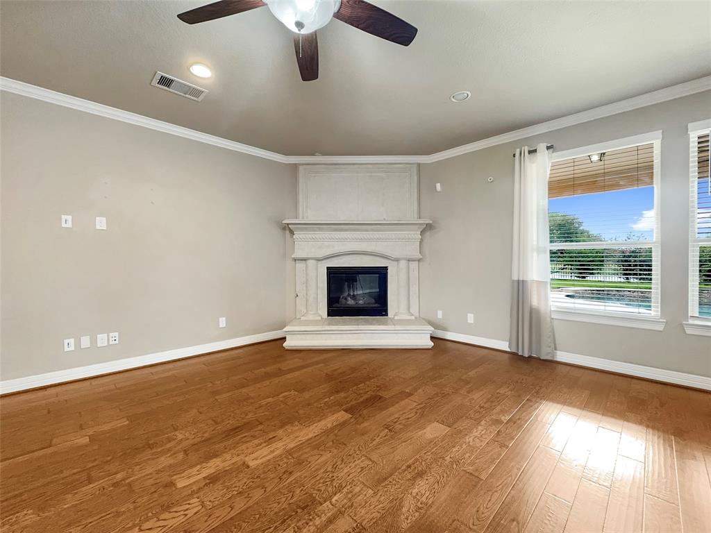 4823 Isla Canela Lane