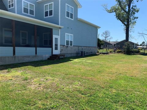 A home in Onalaska