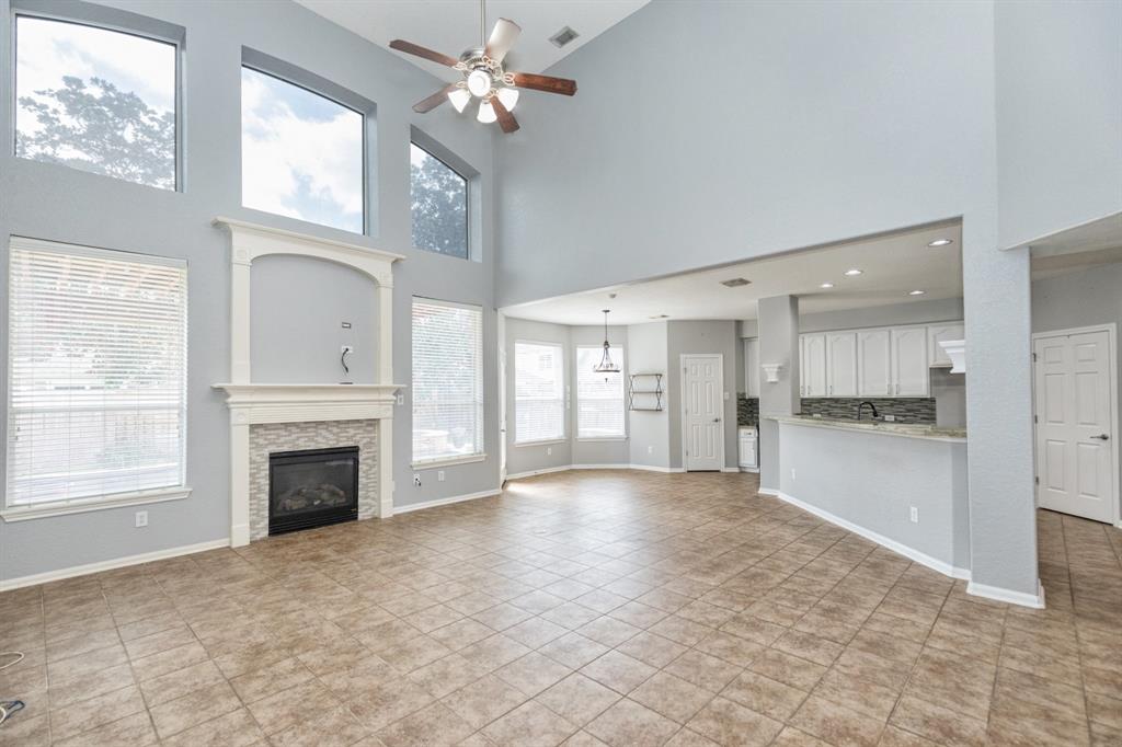 10526 Carrollton Court, Missouri City, Texas image 12