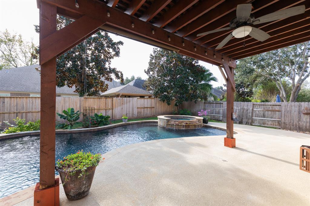 10526 Carrollton Court, Missouri City, Texas image 43