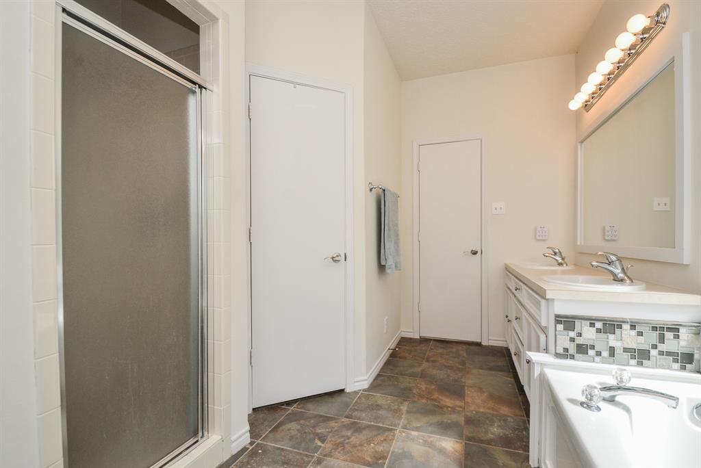 6010 Mahogany Way, Magnolia, Texas image 20