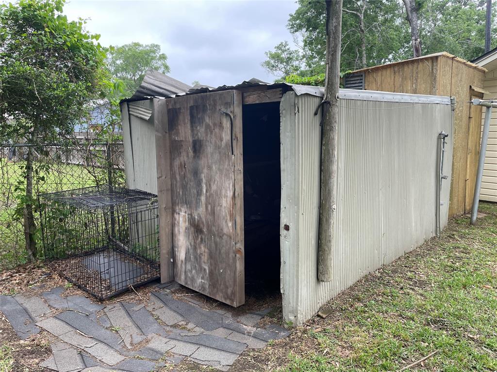 902 S Holly Avenue, Cleveland, Texas image 14