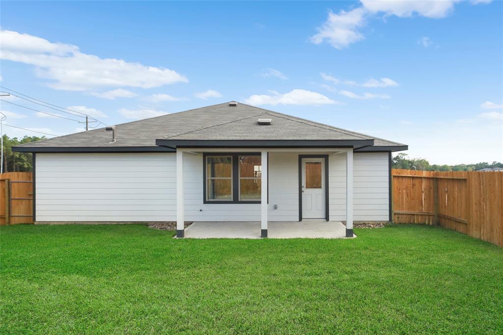 11608 Whirlaway Drive, Willis, Texas image 23