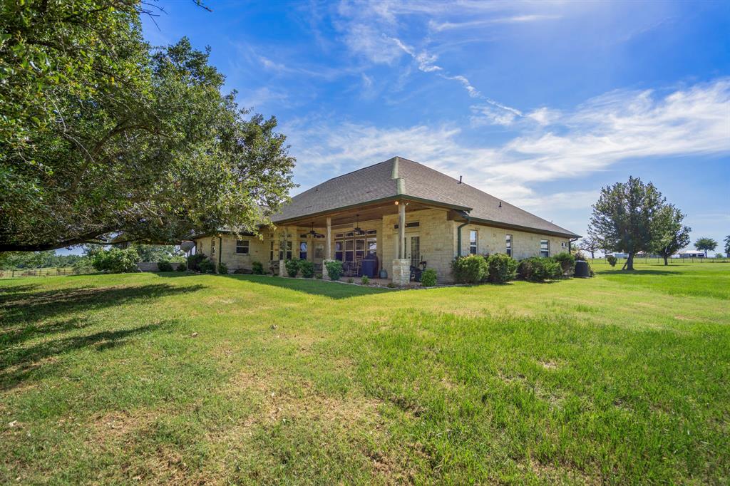 6923 Cr 3271, Buffalo, Texas image 4