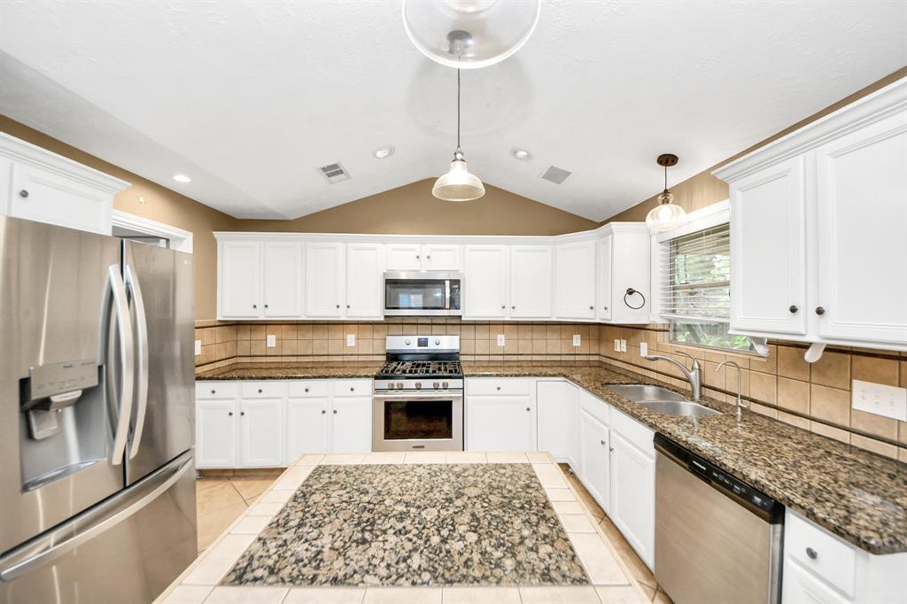 3840 Clover Drive