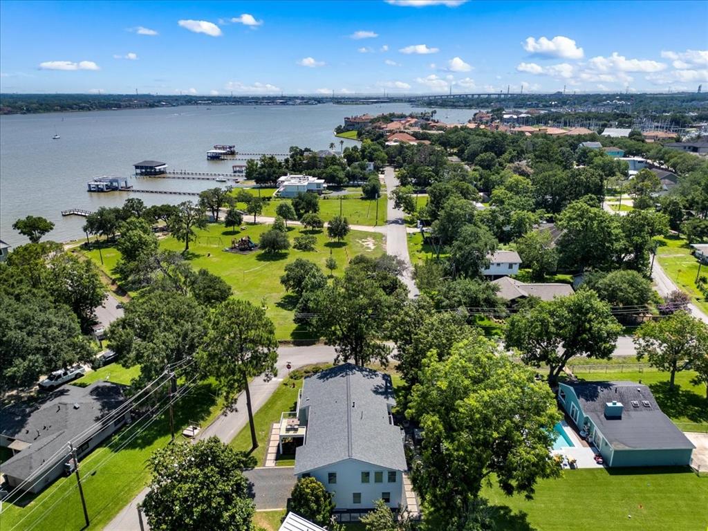 432 Glen Cove Street, Kemah, Texas image 9