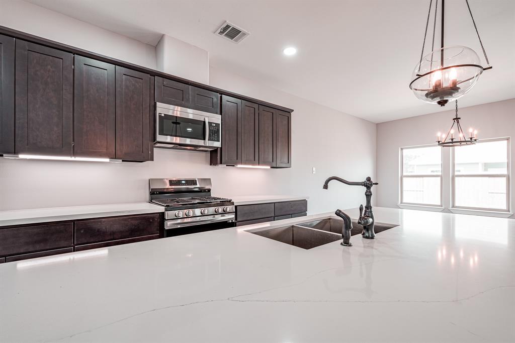 10301 Woodhill Spa Lane, Cleveland, Texas image 11