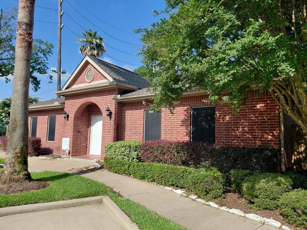 20502 Big Wells Drive, Katy, Texas image 28