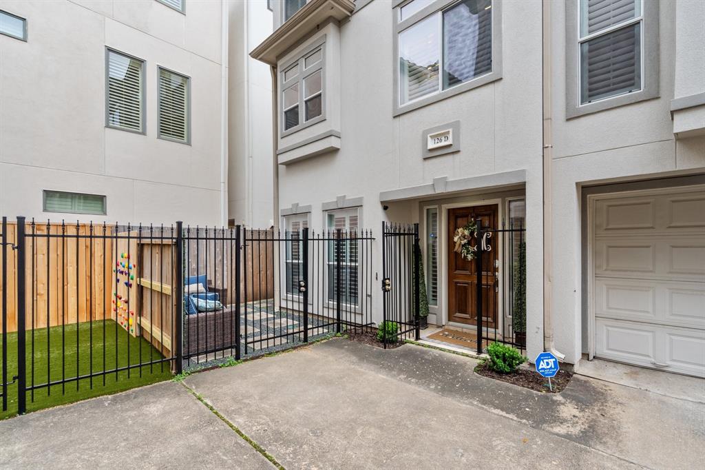 126 Detering Street D