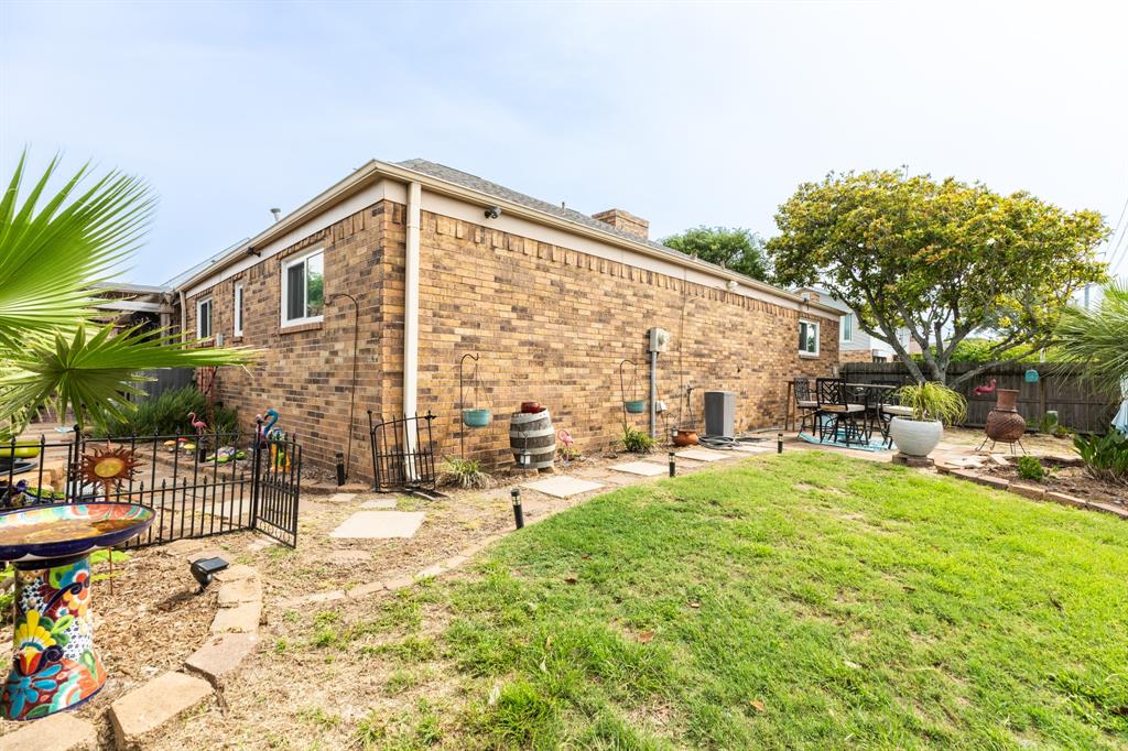 29 Quintana Drive, Galveston, Texas image 5