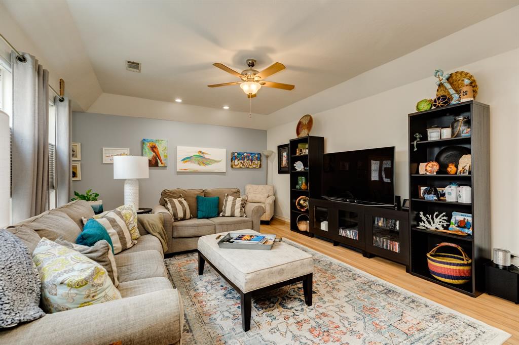 29 Quintana Drive, Galveston, Texas image 17