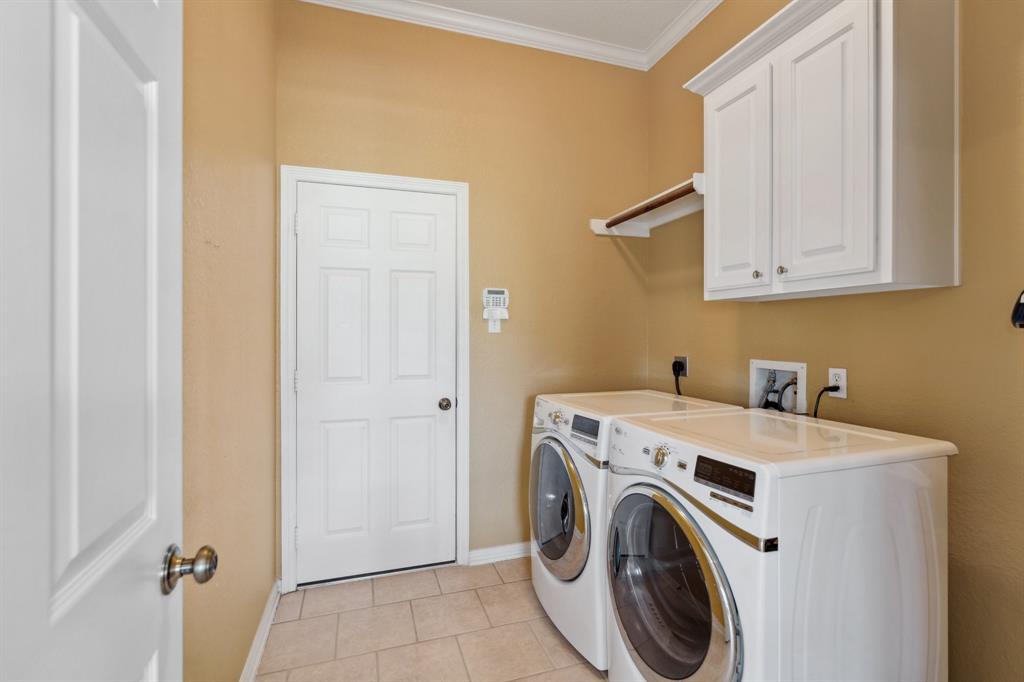8611 Amy Brook Court, Humble, Texas image 21