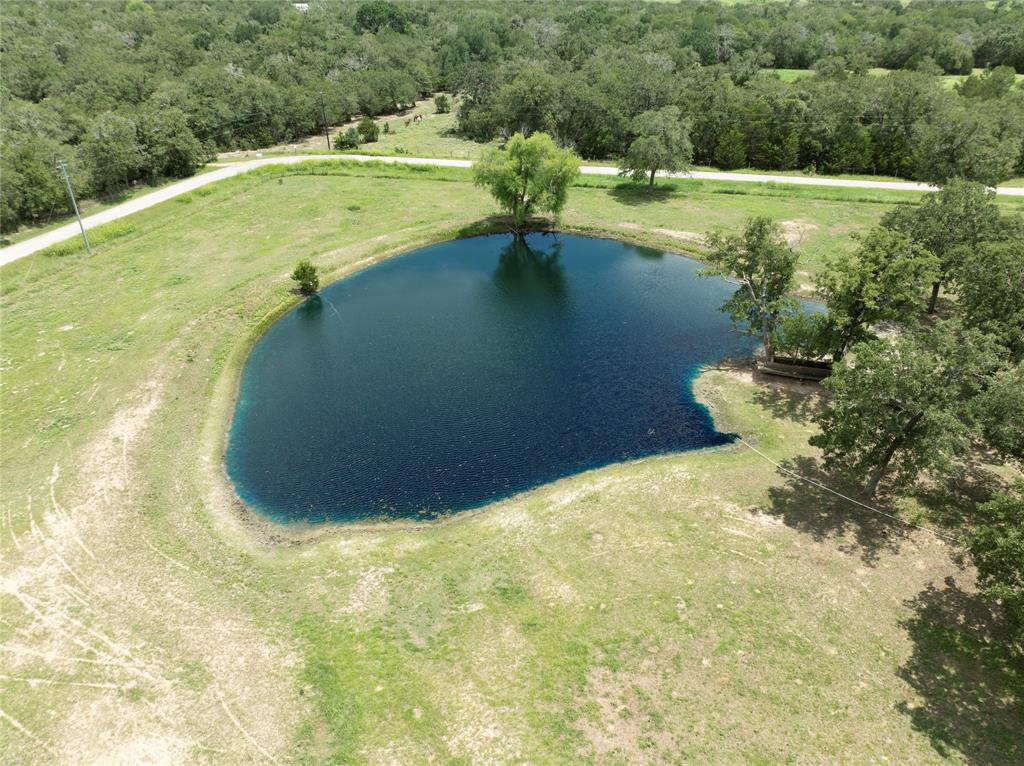 6440 Mockingbird Road, Flatonia, Texas image 3