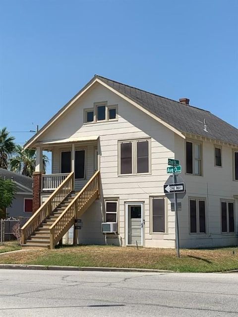 Photo of 5202 Avenue O Up, Galveston, TX 77551 (MLS # 35247877)
