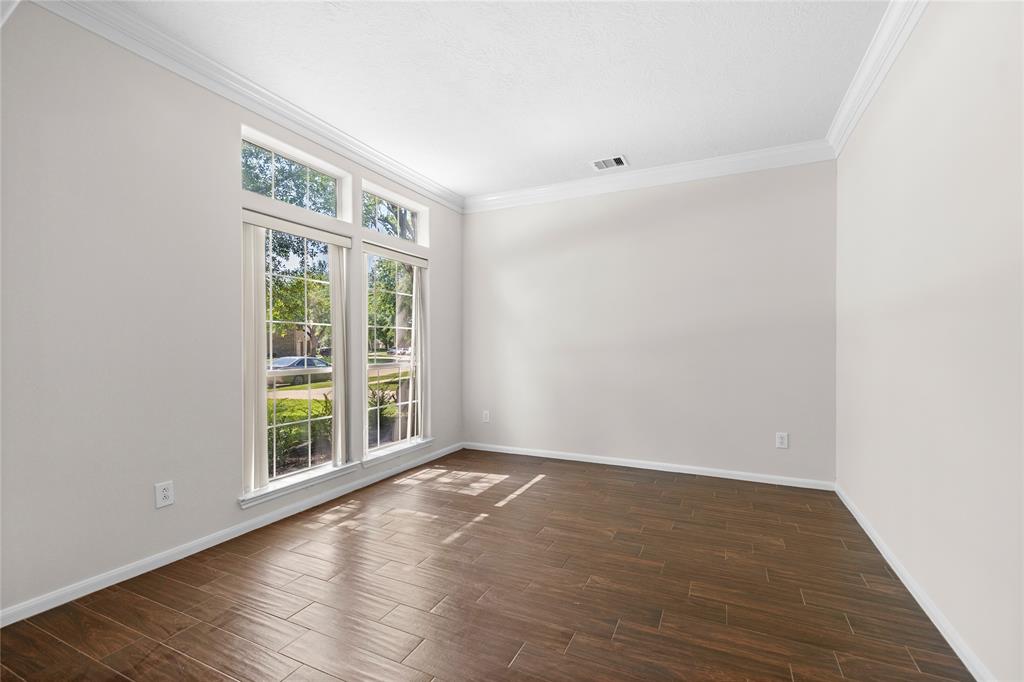 17822 Oakfield Glen Lane, Cypress, Texas image 12