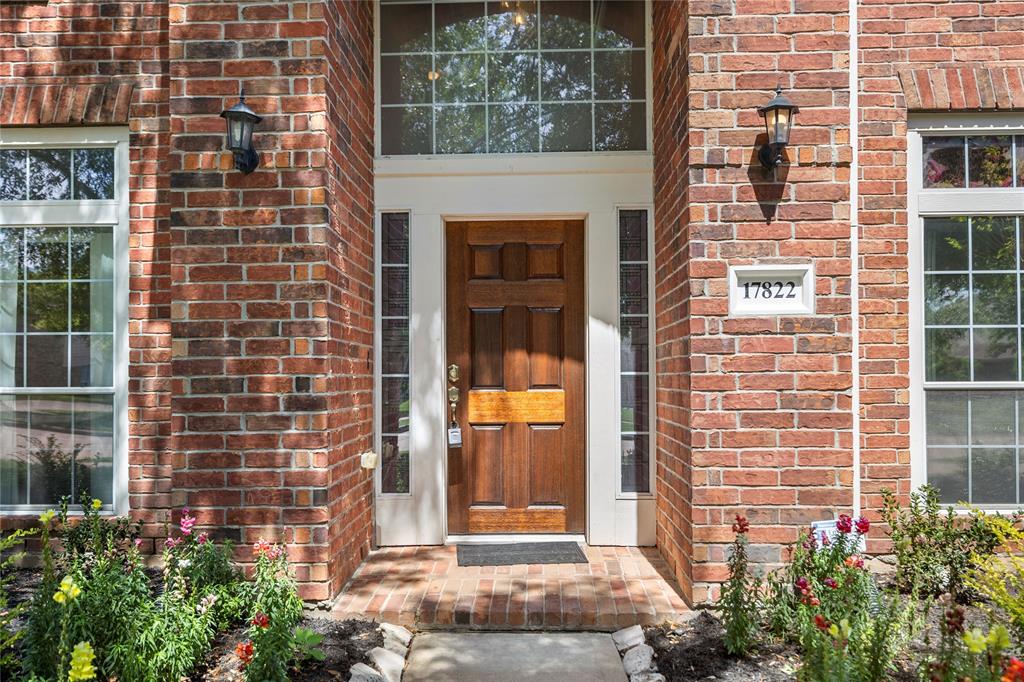 17822 Oakfield Glen Lane, Cypress, Texas image 4