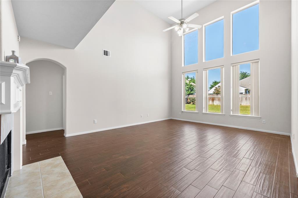 17822 Oakfield Glen Lane, Cypress, Texas image 5