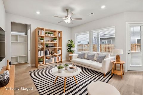 Photo of 3120 Quiet Sunset Drive, Houston, TX 77080 (MLS # 96719200) Photo of 3120 Quiet Sunset Drive, Houston, TX 77080 (MLS # 96719200)