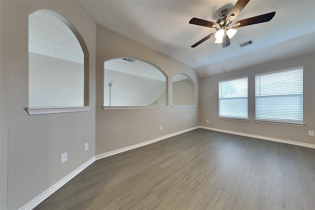 8000 N Tarrytown Crossing Drive